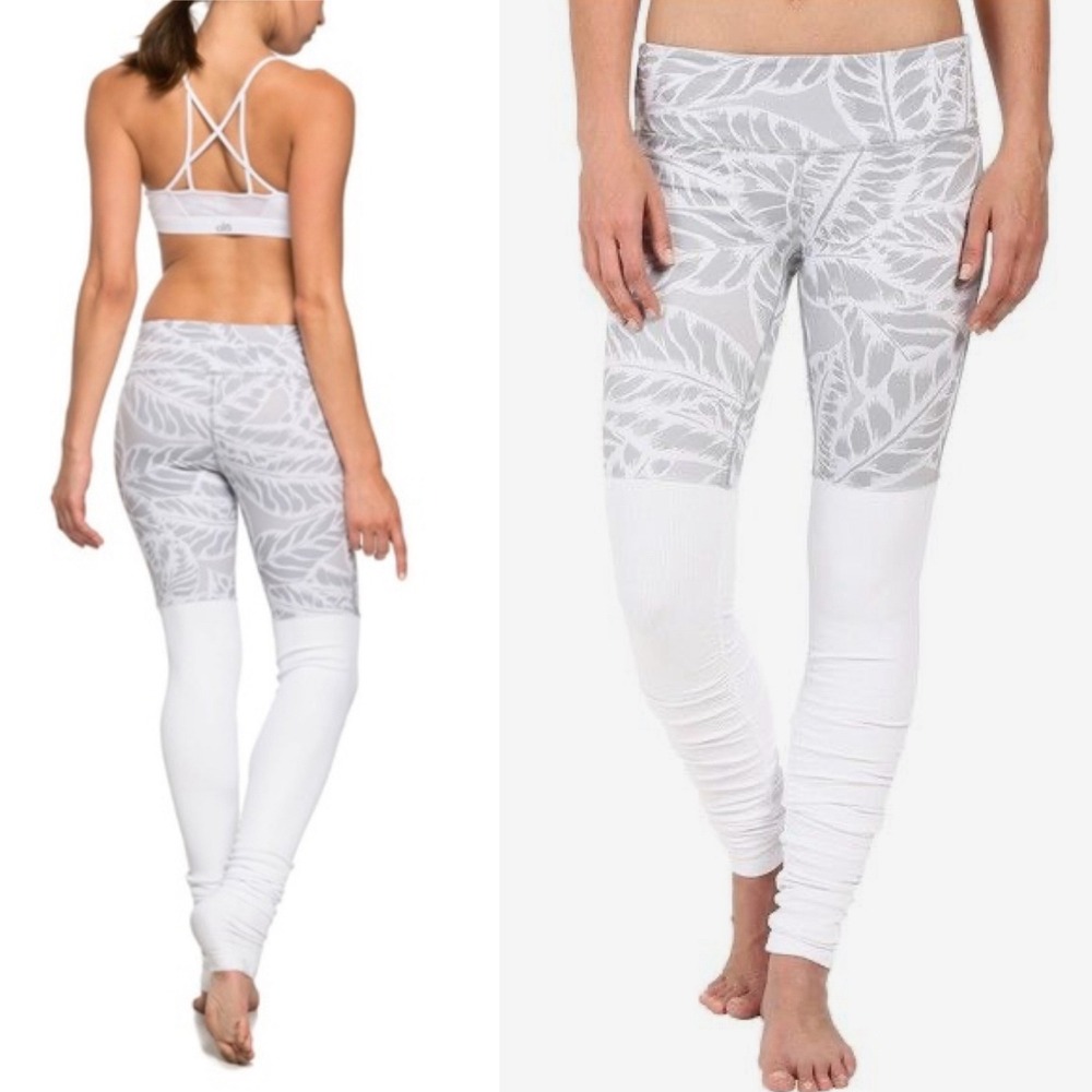 Alo Yoga Goddess Ribbed Leggings White Leaf Print Long Leggings Size M - Picture 3 of 12